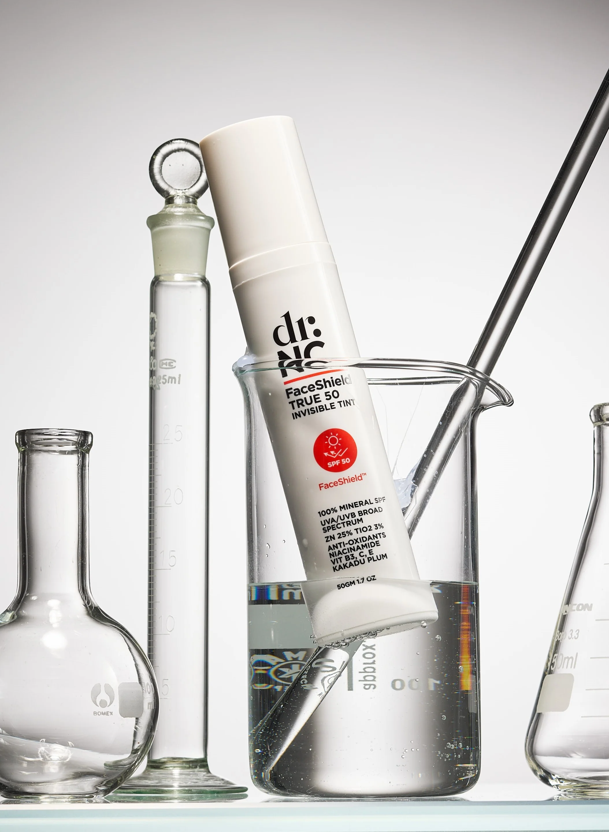 drNC FACESHIELD SPF 50 - INVISIBLE MATTE FINISH - Image 3